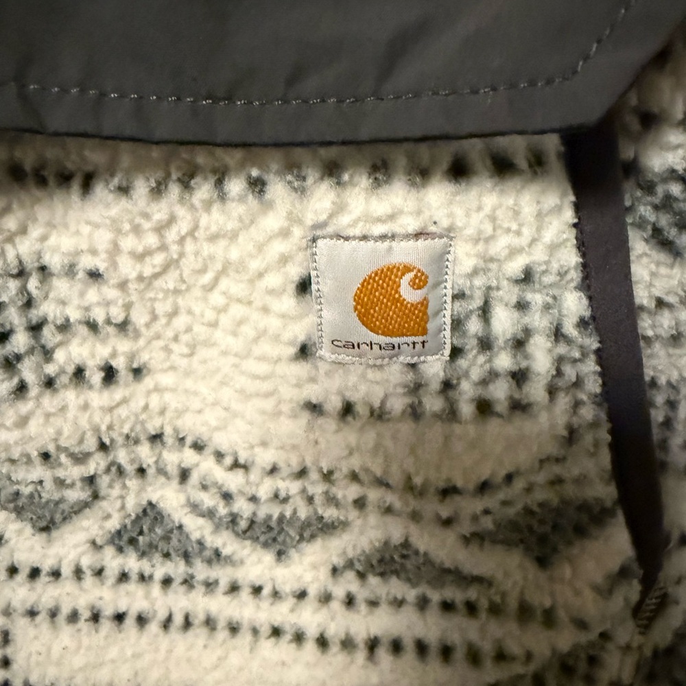 Women’s XL Carhartt Black and White Fleece Pullover - Picture 2 of 3